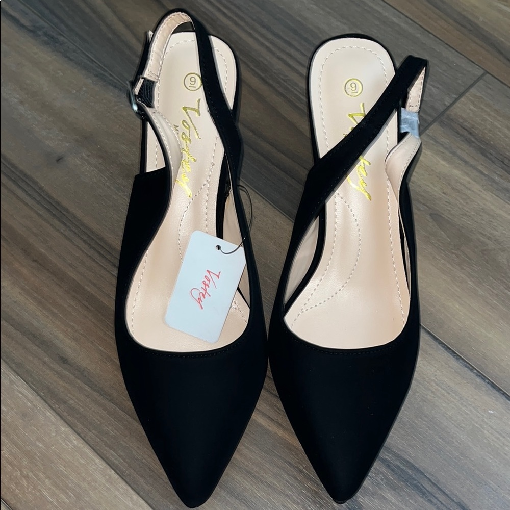 Vostey Black Heels Sleek Design Size 9 NWT & dust bags